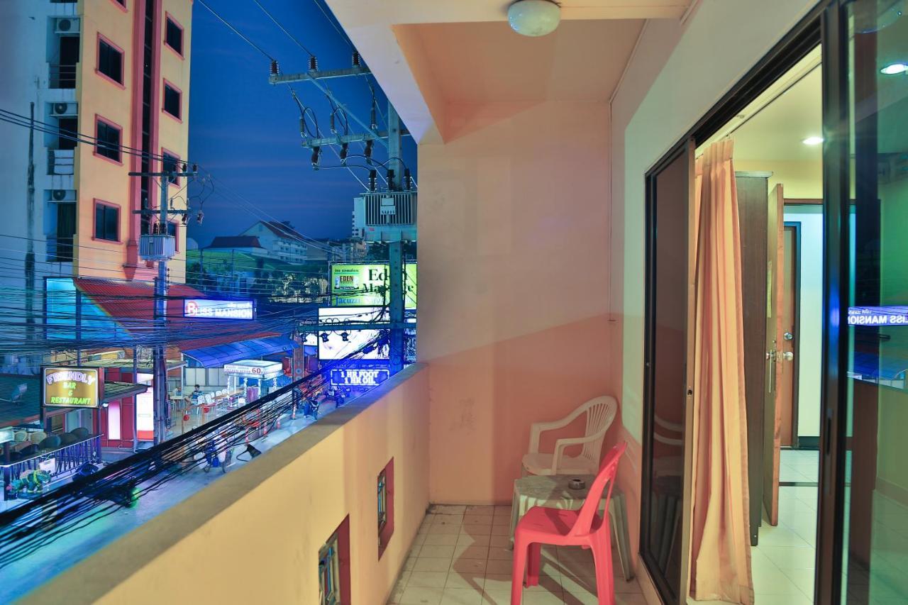 Harrys Hotel Bar & Restaurant Pattaya Luaran gambar
