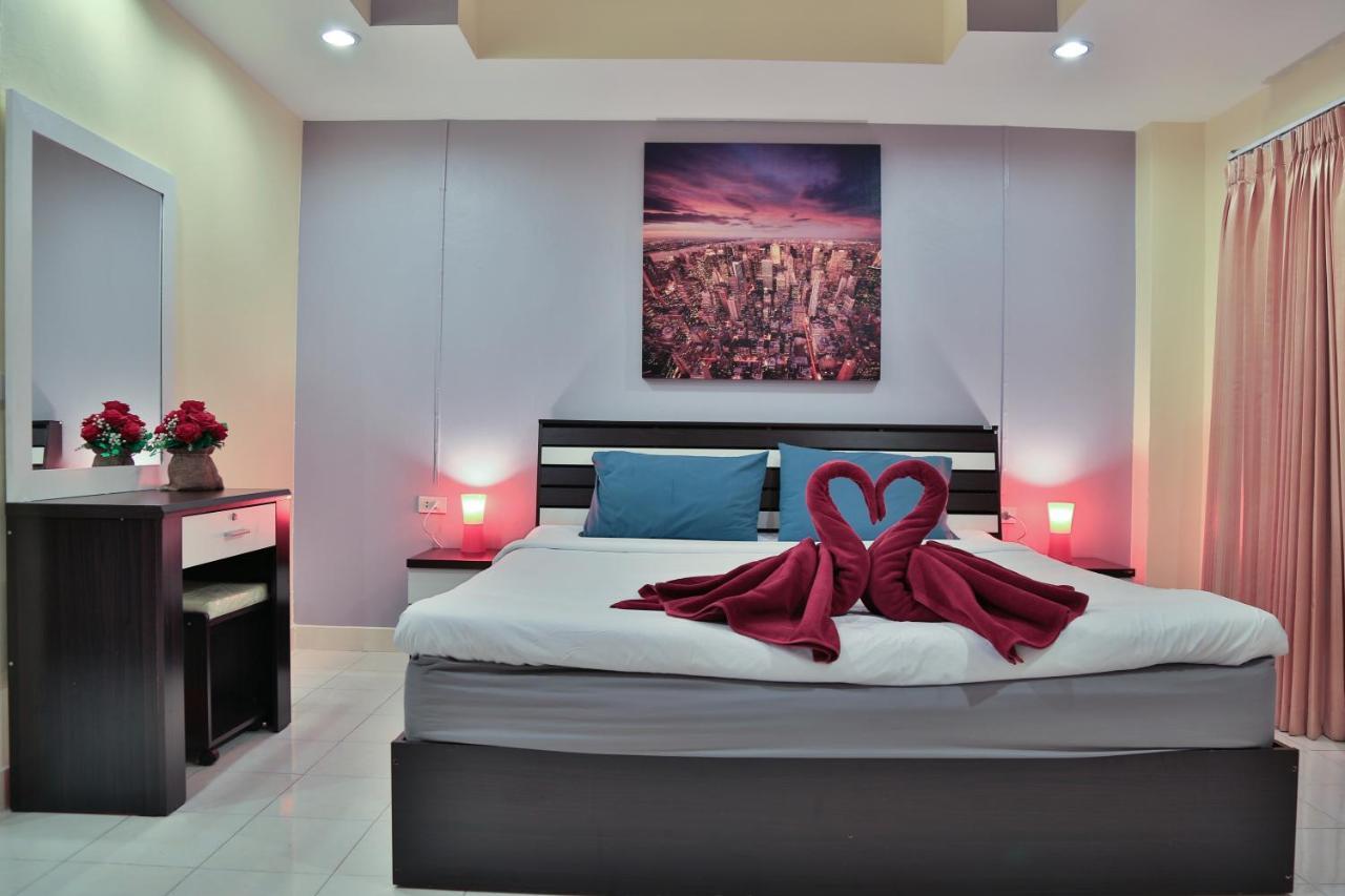 Harrys Hotel Bar & Restaurant Pattaya Luaran gambar